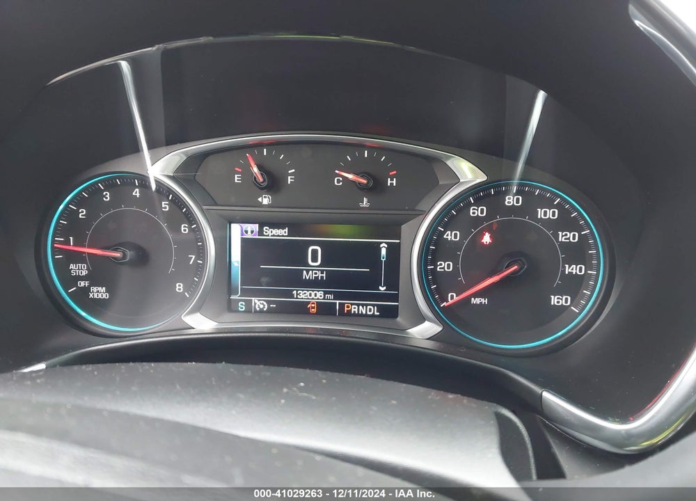 2018 CHEVROLET EQUINOX LT VIN: 2GNAXJEV5J6101187