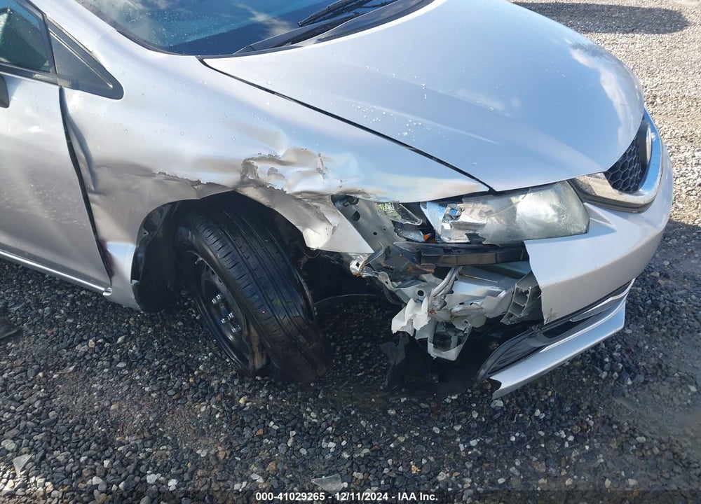 2013 HONDA CIVIC LX VIN: 19XFB2F5XDE045558