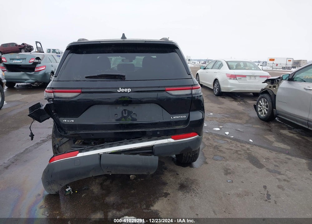 2024 JEEP GRAND CHEROKEE VIN: 1C4RJHBG8RC194592