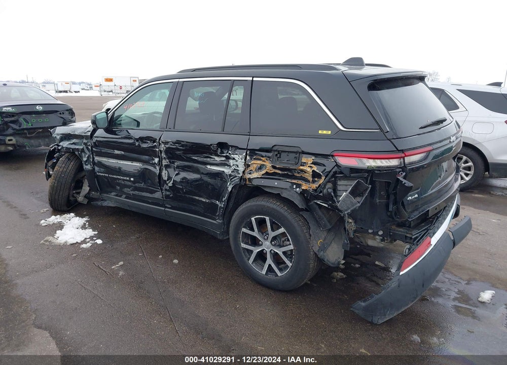 2024 JEEP GRAND CHEROKEE VIN: 1C4RJHBG8RC194592