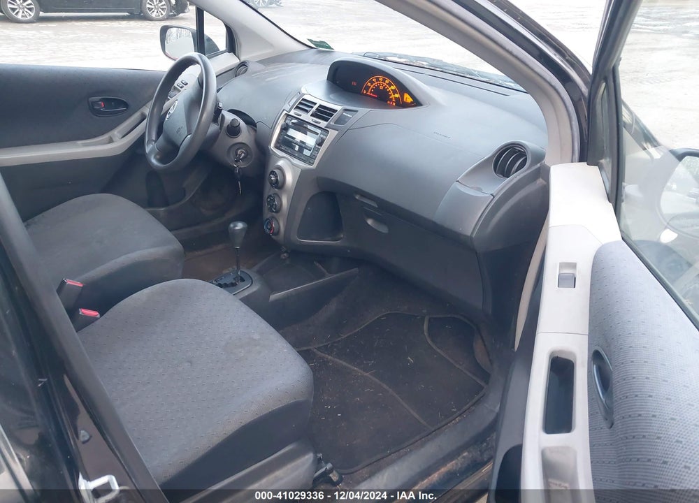 2009 TOYOTA YARIS VIN: JTDKT903595263518