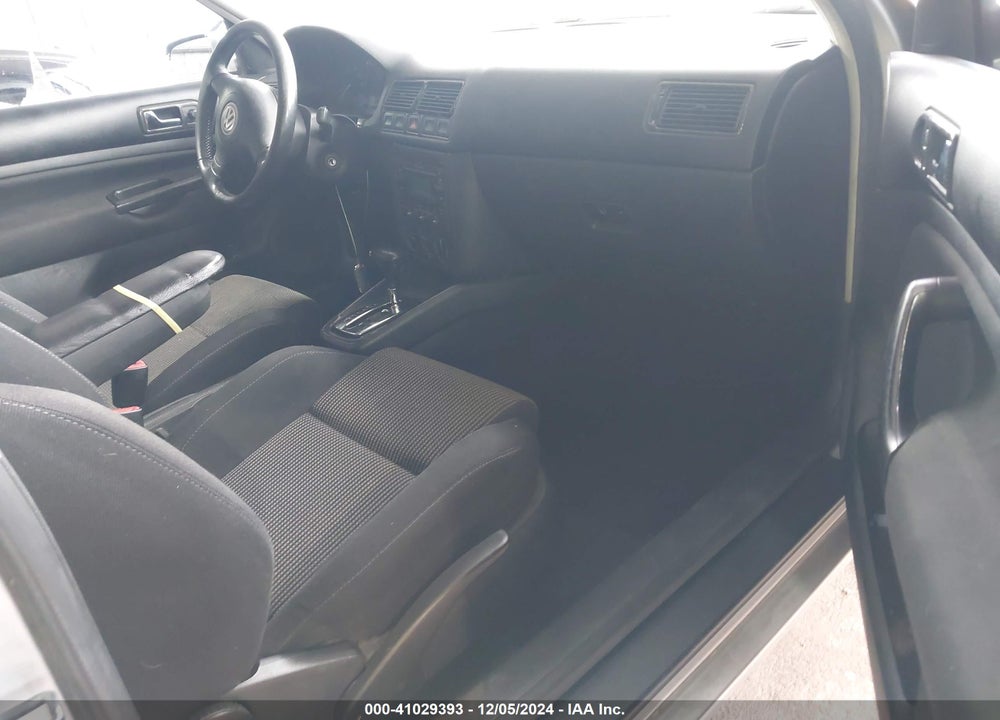2005 VOLKSWAGEN GTI 1.8T VIN: 9BWDE61J154015626