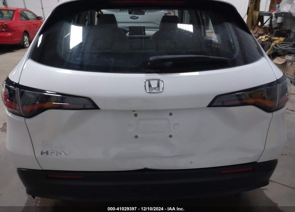 2023 HONDA HR-V AWD LX VIN: 3CZRZ2H30PM746313