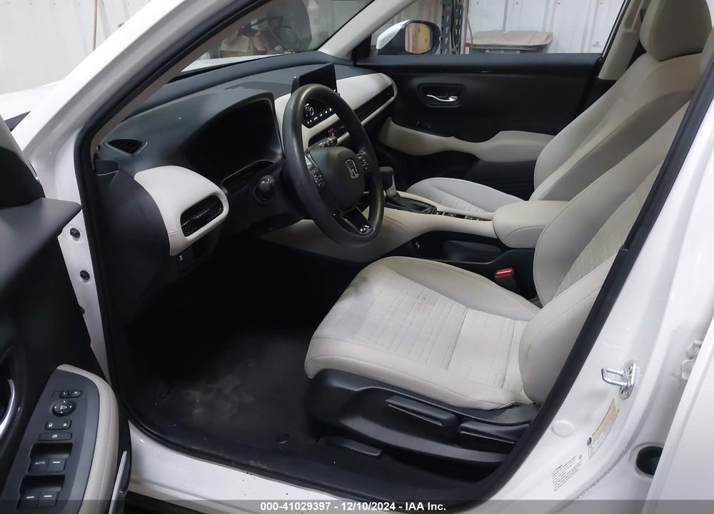 2023 HONDA HR-V AWD LX VIN: 3CZRZ2H30PM746313