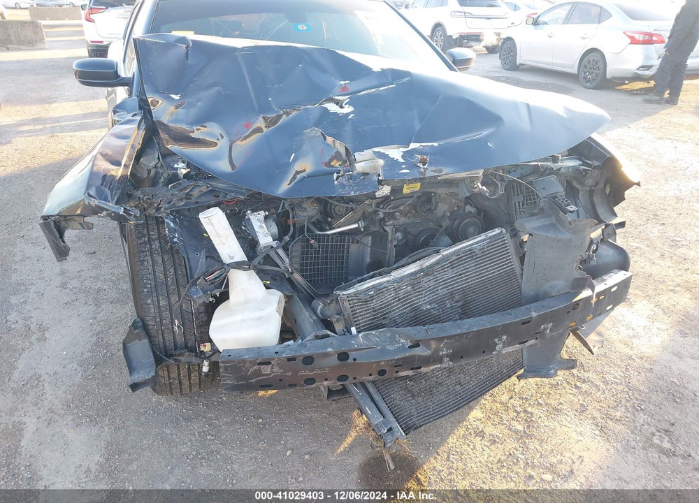 2019 DODGE CHARGER VIN: 2C3CDXBG7KH688537