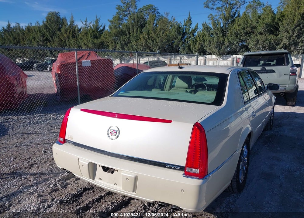 2008 CADILLAC DTS 1SB VIN: 1G6KD57Y98U183413