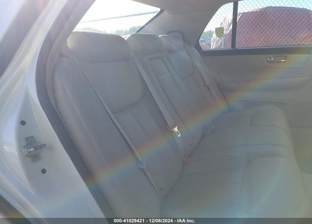 2008 CADILLAC DTS 1SB VIN: 1G6KD57Y98U183413