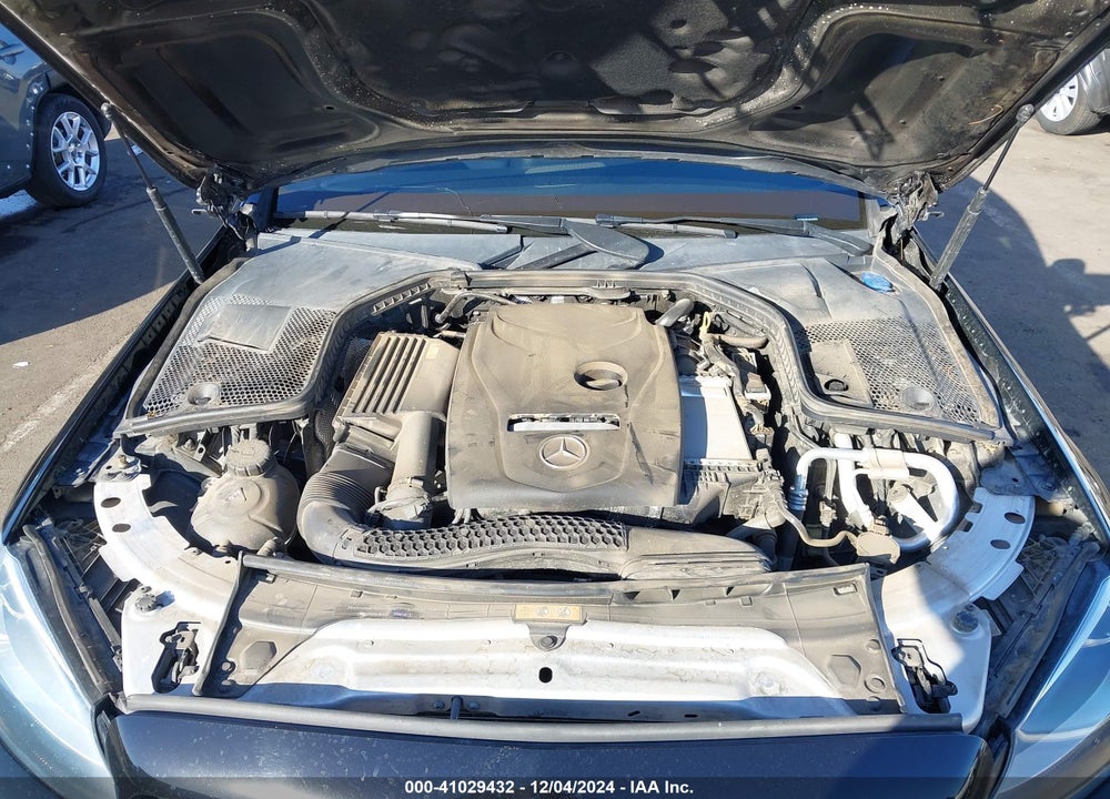 2018 MERCEDES-BENZ C 300 VIN: WDDWF4JB1JR423978
