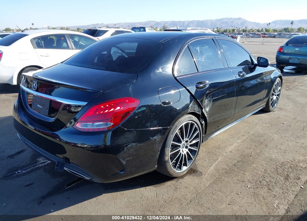 2018 MERCEDES-BENZ C 300 VIN: WDDWF4JB1JR423978