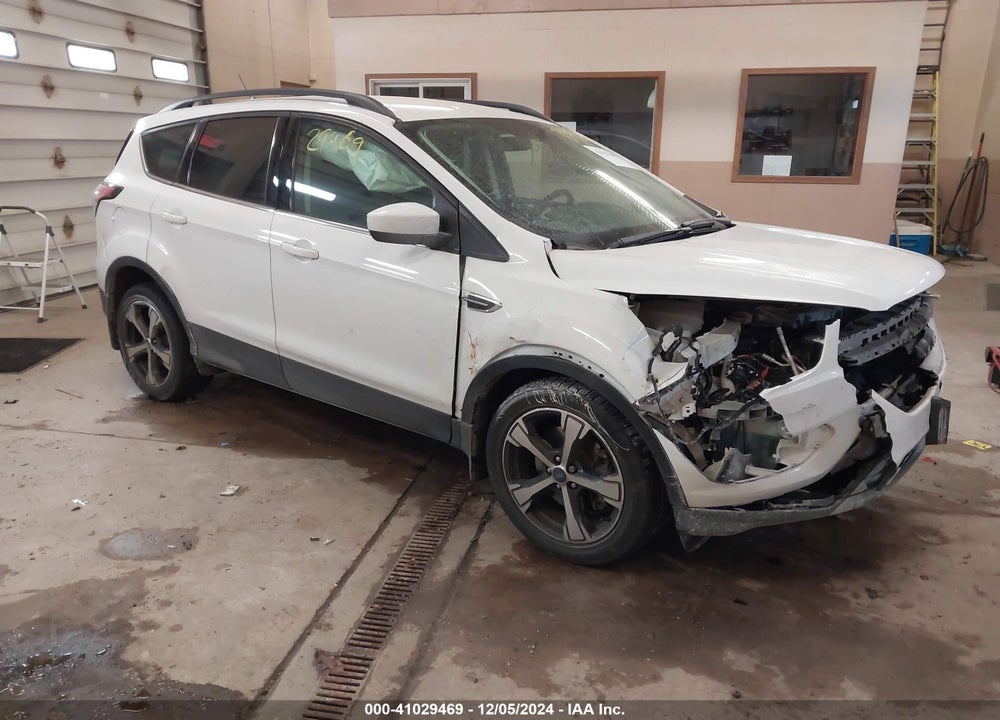 2018 FORD ESCAPE SEL VIN: 1FMCU9HD8JUB21538