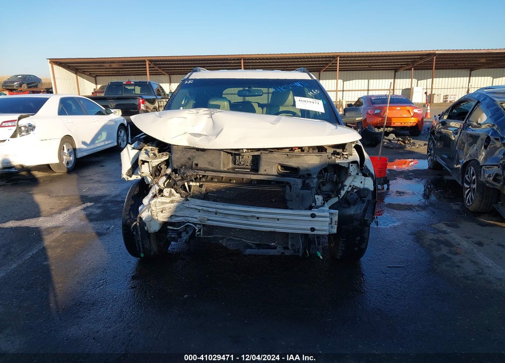2011 FORD EXPLORER XLT VIN: 1FMHK7D89BGA18900