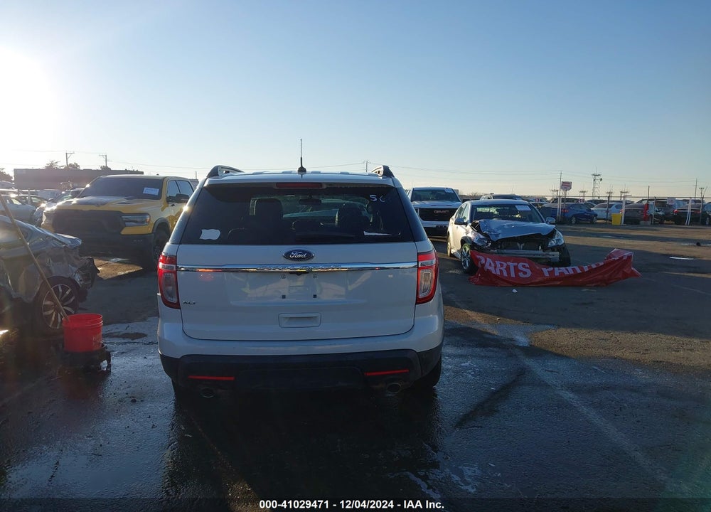 2011 FORD EXPLORER XLT VIN: 1FMHK7D89BGA18900