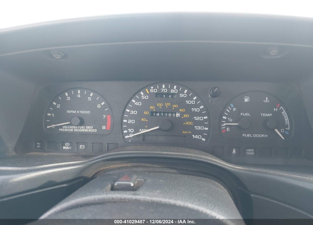 1992 FORD TAURUS SHO VIN: 1FALP54Y6NA184647