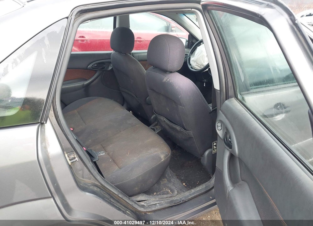 2002 FORD FOCUS ZTS VIN: 1FAFP383X2W321670