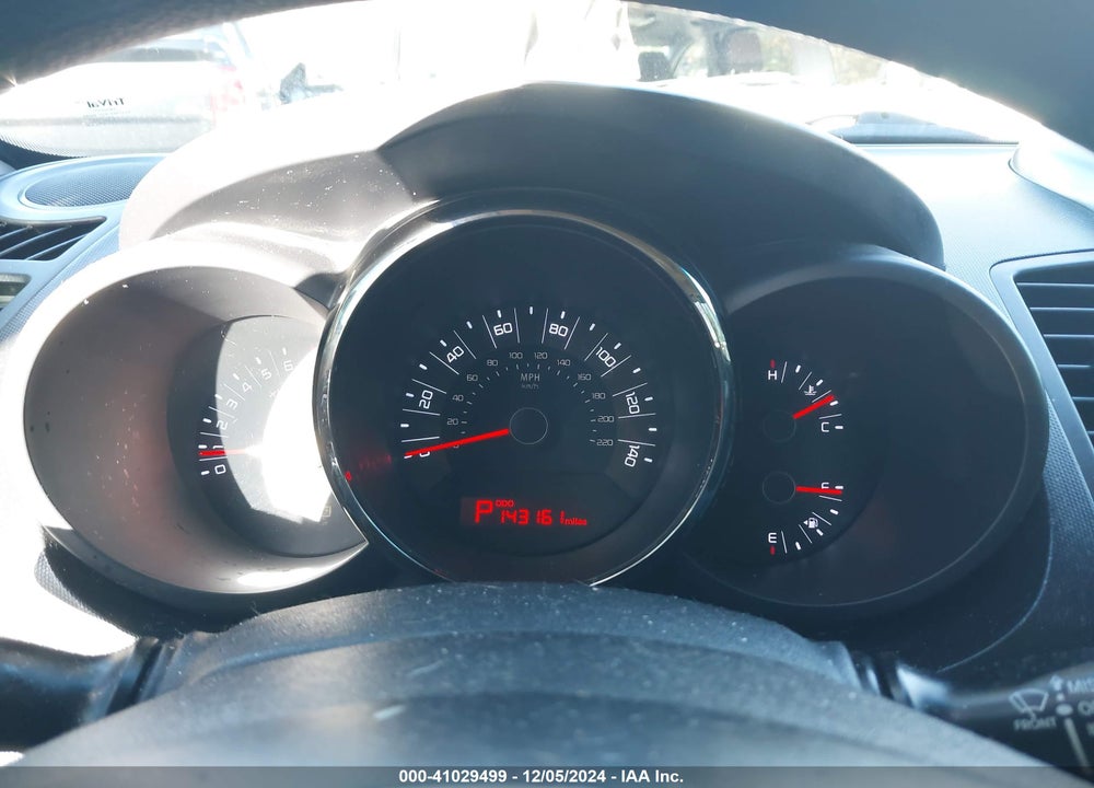 2011 KIA SOUL VIN: KNDJT2A23B7240855