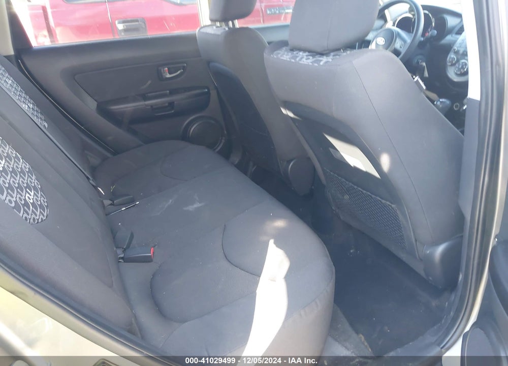 2011 KIA SOUL VIN: KNDJT2A23B7240855