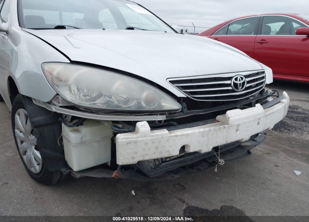 2005 TOYOTA CAMRY LE VIN: 4T1BE32K95U965977