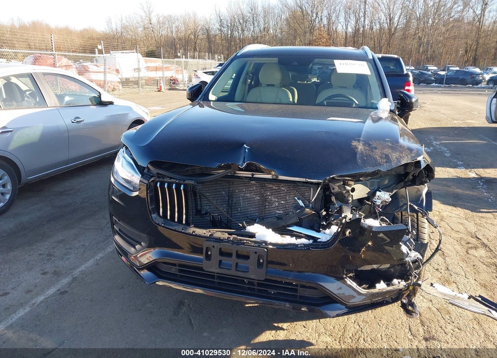 2020 VOLVO XC90 T6 MOMENTUM 6 PASSENGER VIN: YV4A221K9L1584551