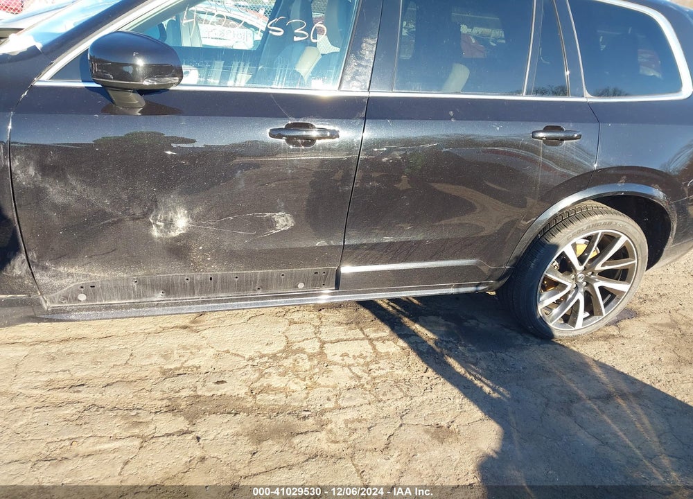 2020 VOLVO XC90 T6 MOMENTUM 6 PASSENGER VIN: YV4A221K9L1584551