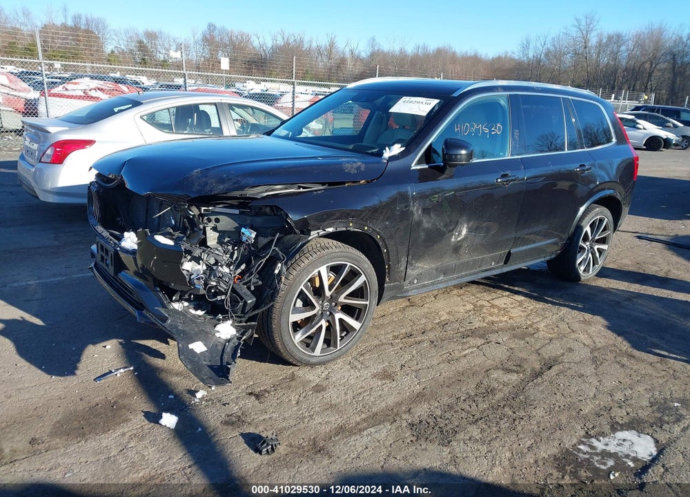 2020 VOLVO XC90 T6 MOMENTUM 6 PASSENGER VIN: YV4A221K9L1584551