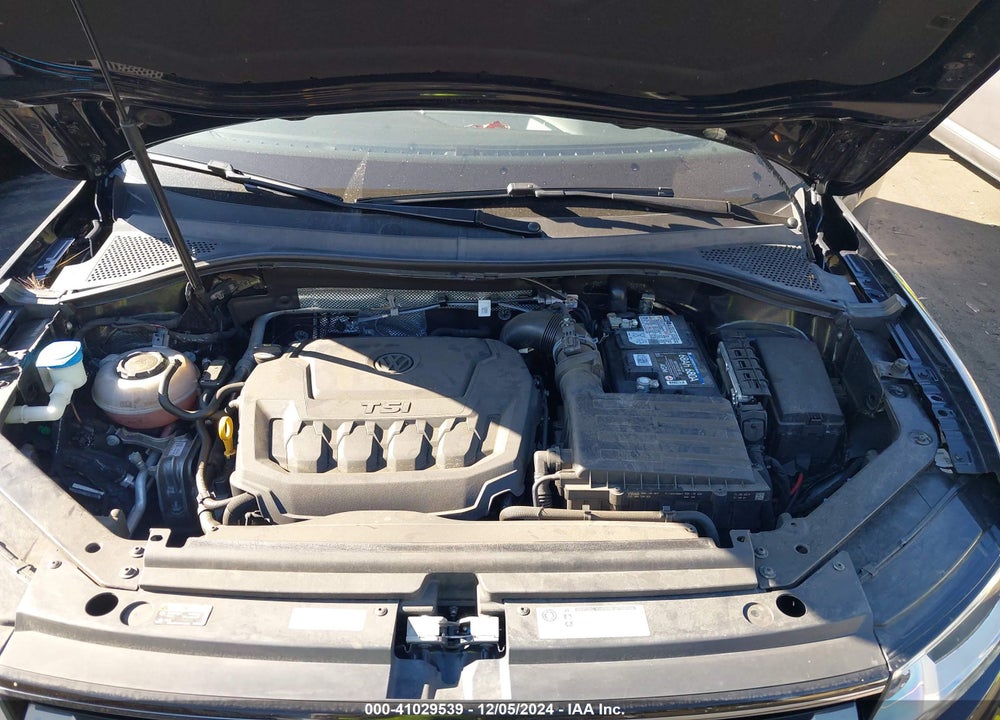 2019 VOLKSWAGEN TIGUAN 2.0T SE/2.0T SEL/2.0T SEL R-LINE/2.0T SEL R-LINE BLACK VIN: 3VV3B7AX9KM162142