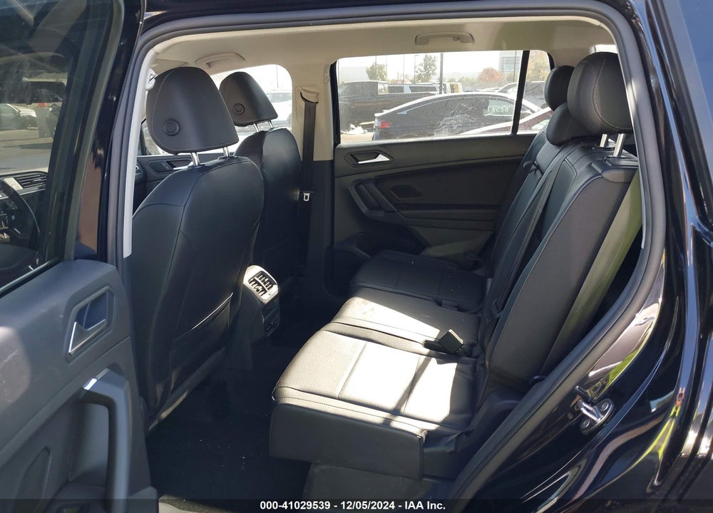2019 VOLKSWAGEN TIGUAN 2.0T SE/2.0T SEL/2.0T SEL R-LINE/2.0T SEL R-LINE BLACK VIN: 3VV3B7AX9KM162142