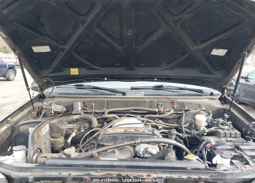 2001 TOYOTA TUNDRA SR5 V8 VIN: 5TBBT44171S177274