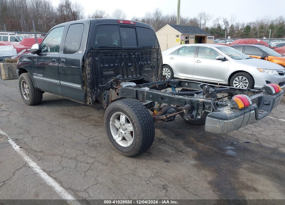 2001 TOYOTA TUNDRA SR5 V8 VIN: 5TBBT44171S177274