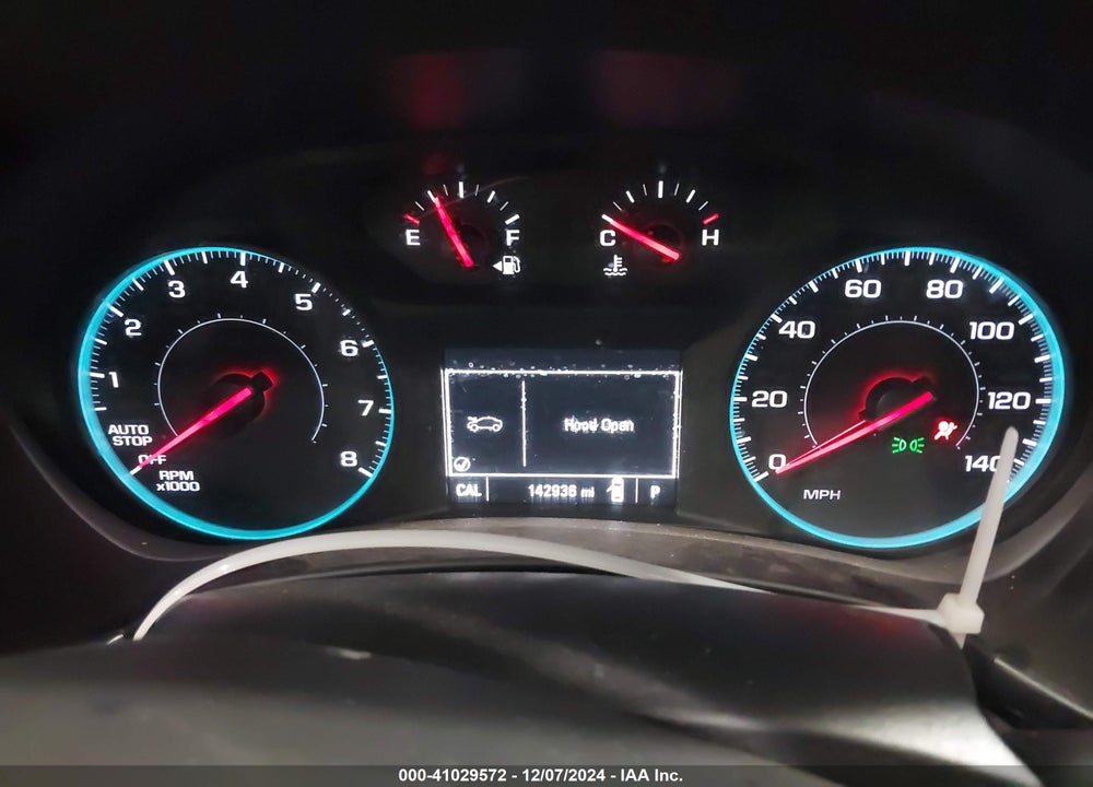 2018 CHEVROLET EQUINOX LT VIN: 2GNAXSEV9J6157297