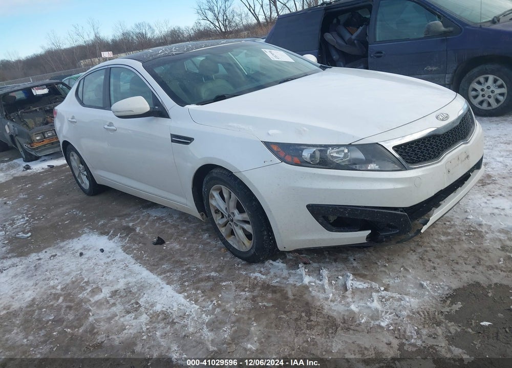 2011 KIA OPTIMA EX VIN: KNAGN4A70B5146386