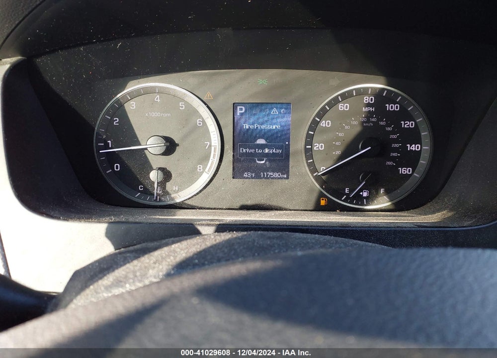 2015 HYUNDAI SONATA SE VIN: 5NPE24AF9FH228066