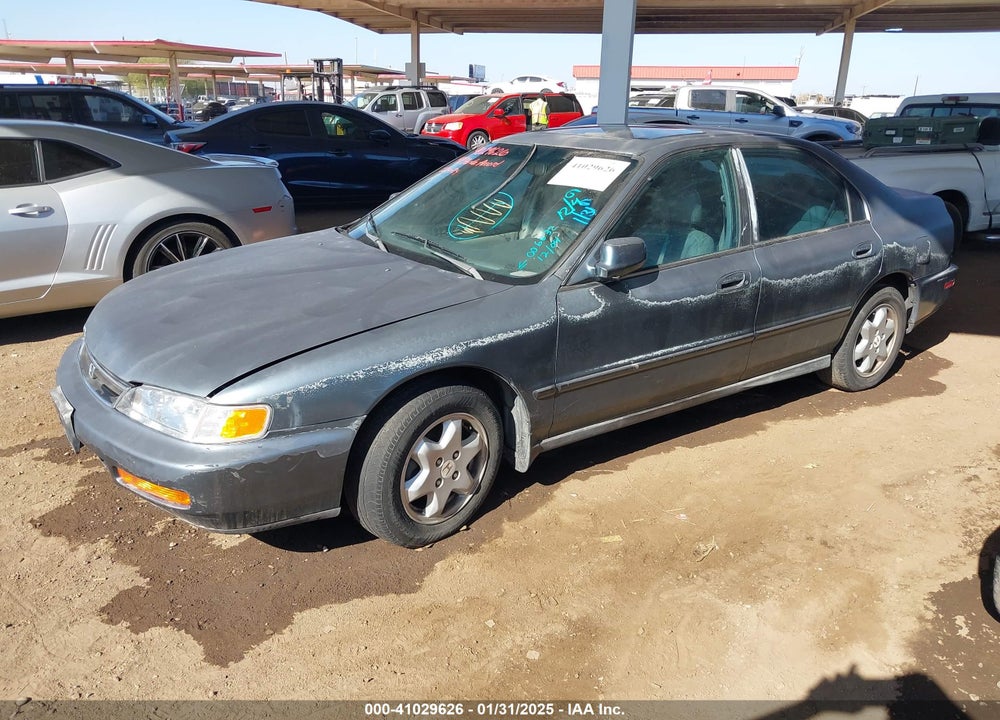 1997 HONDA ACCORD EX V6 VIN: 1HGCE6679VA006632