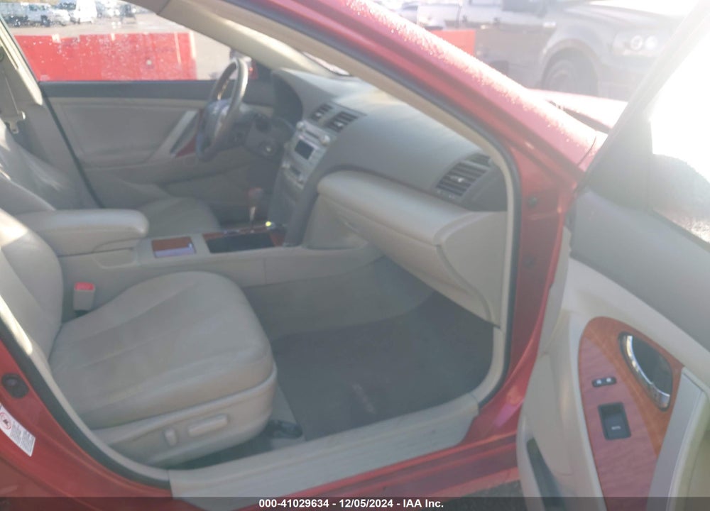 2011 TOYOTA CAMRY XLE VIN: 4T1BF3EK3BU632744