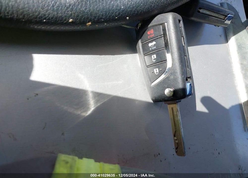 2021 TOYOTA COROLLA LE VIN: 5YFEPMAE5MP155514
