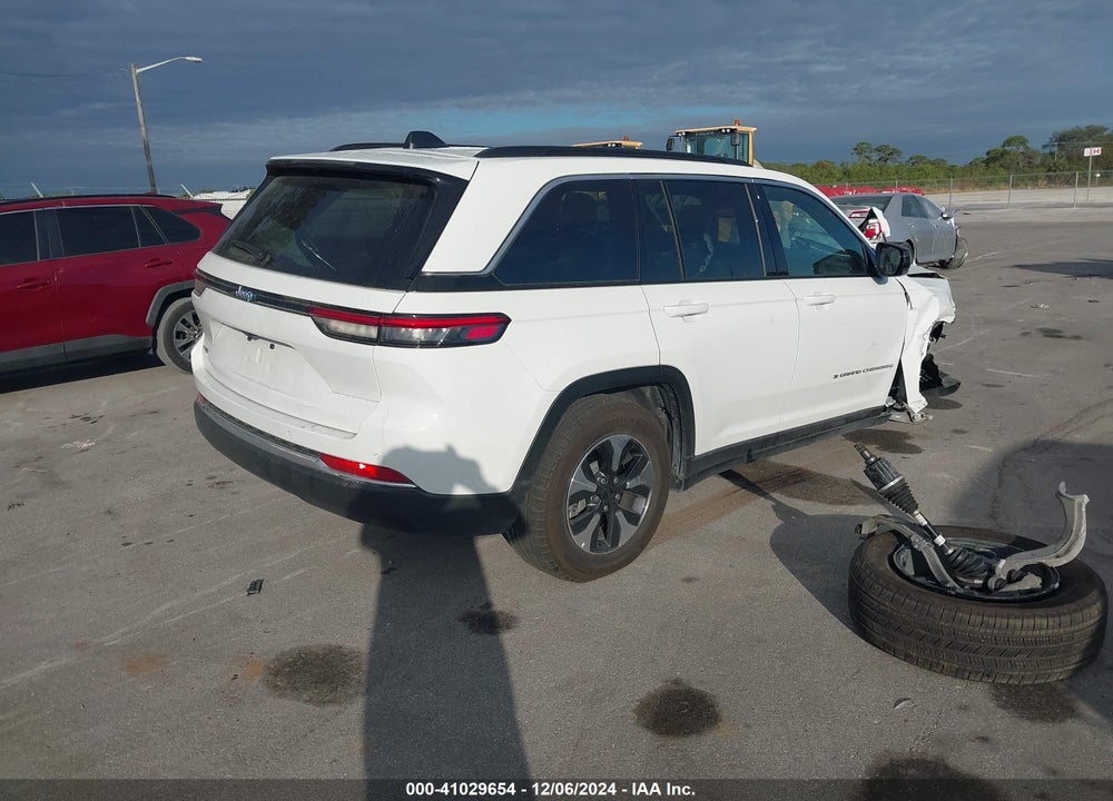 2024 JEEP GRAND CHEROKEE 4XE VIN: 1C4RJYB66RC117047