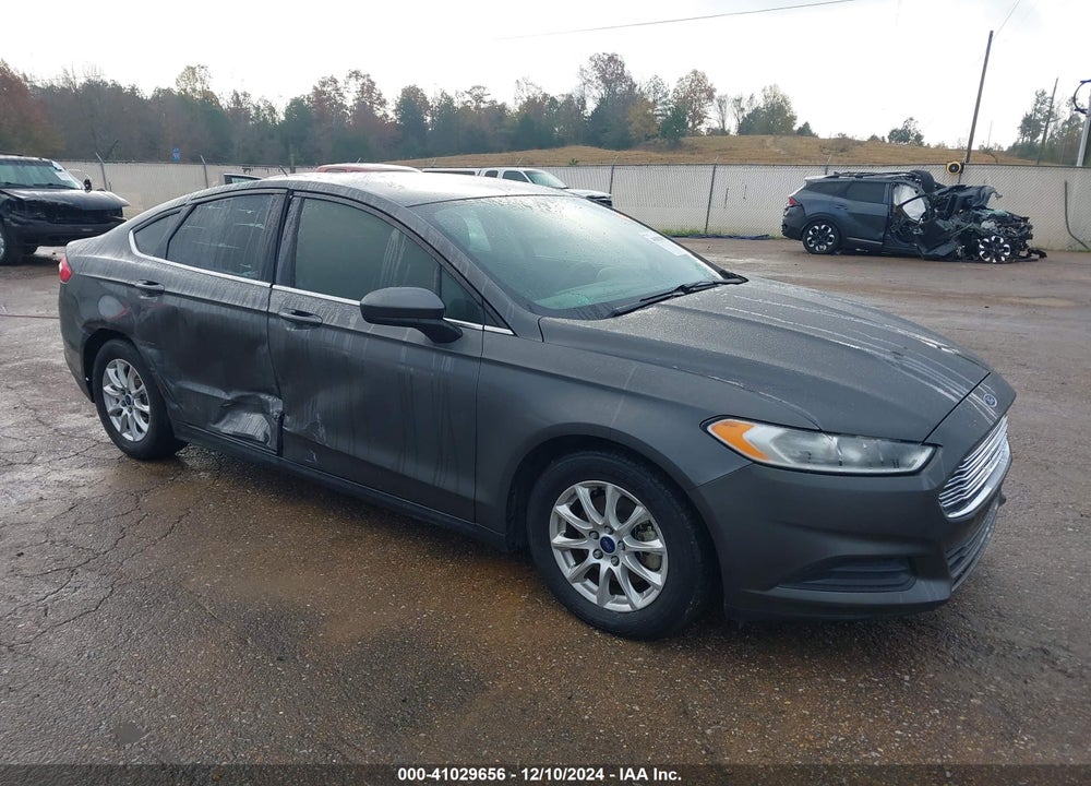 2016 FORD FUSION S VIN: 3FA6P0G70GR404120