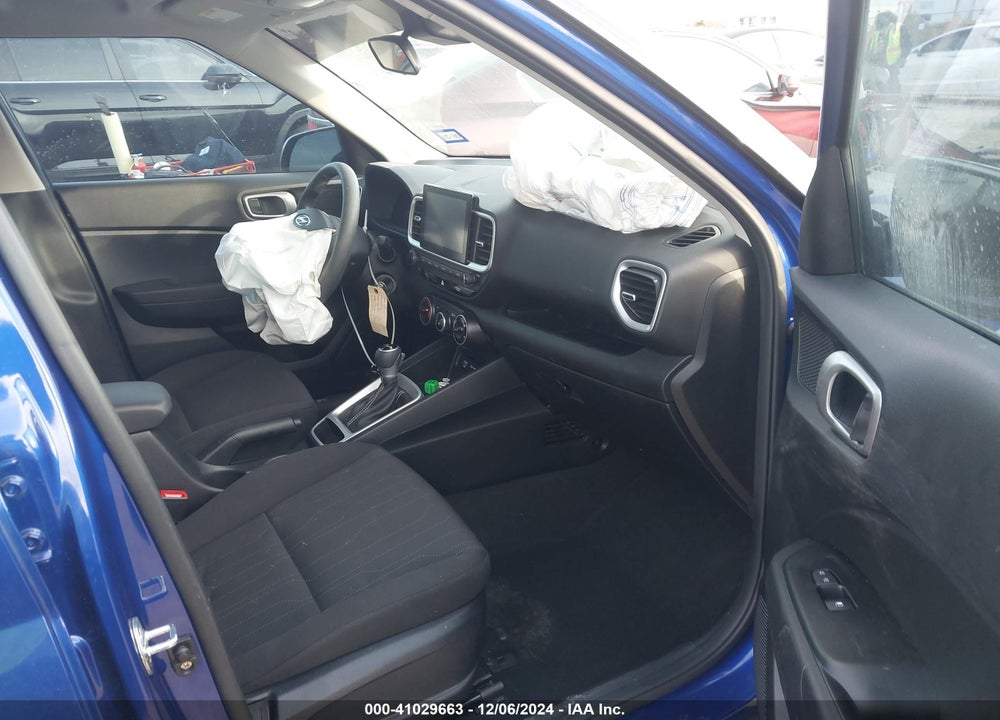 2023 HYUNDAI VENUE SE VIN: KMHRB8A3XPU227994