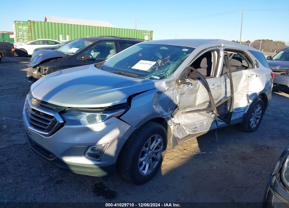 2018 CHEVROLET EQUINOX LS VIN: 2GNAXREV2J6110038
