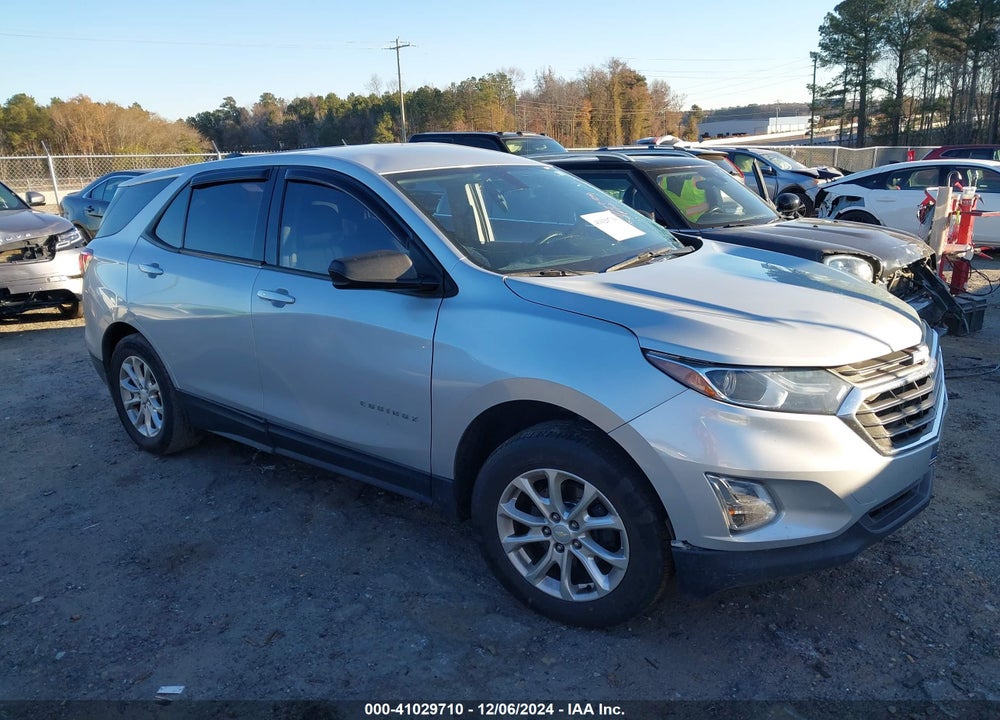 2018 CHEVROLET EQUINOX LS VIN: 2GNAXREV2J6110038
