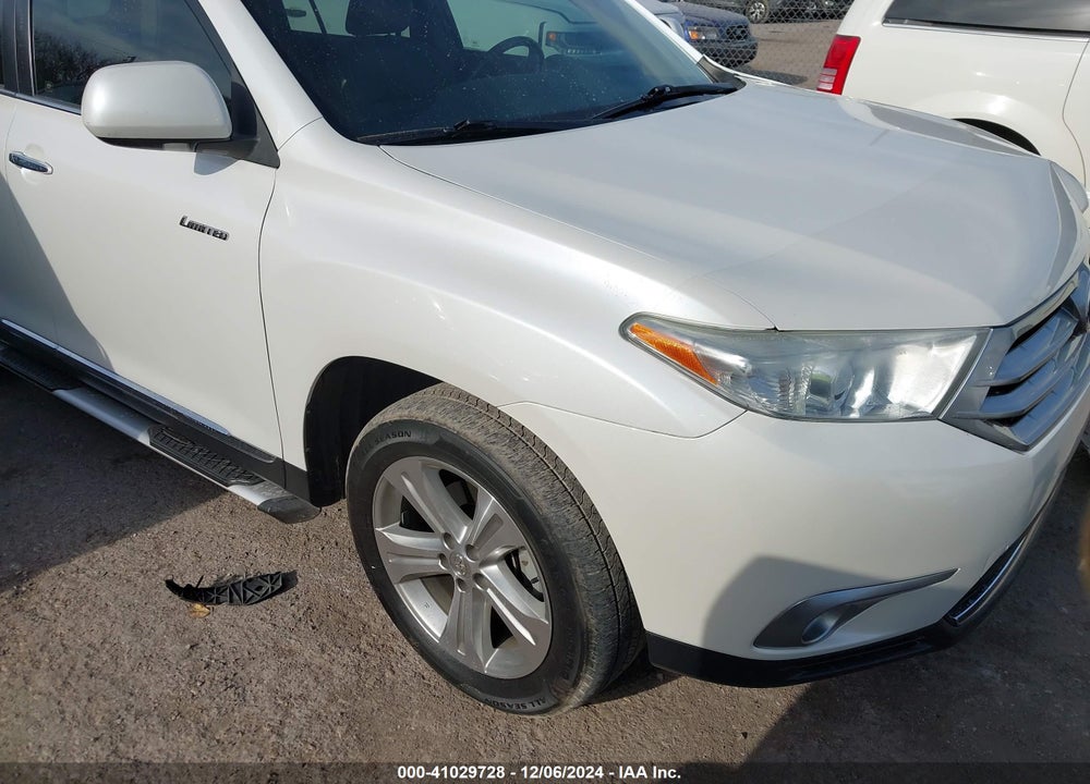 2013 TOYOTA HIGHLANDER LIMITED V6 VIN: 5TDDK3EH3DS214320