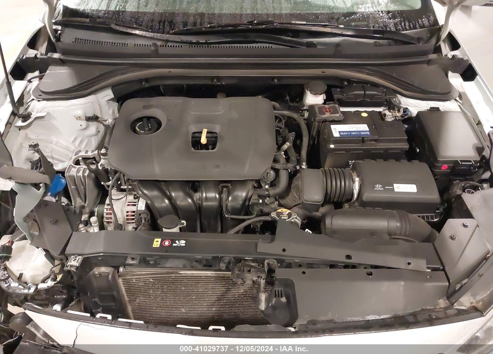 2019 HYUNDAI ELANTRA VIN: 5NPD84LF5KH478941