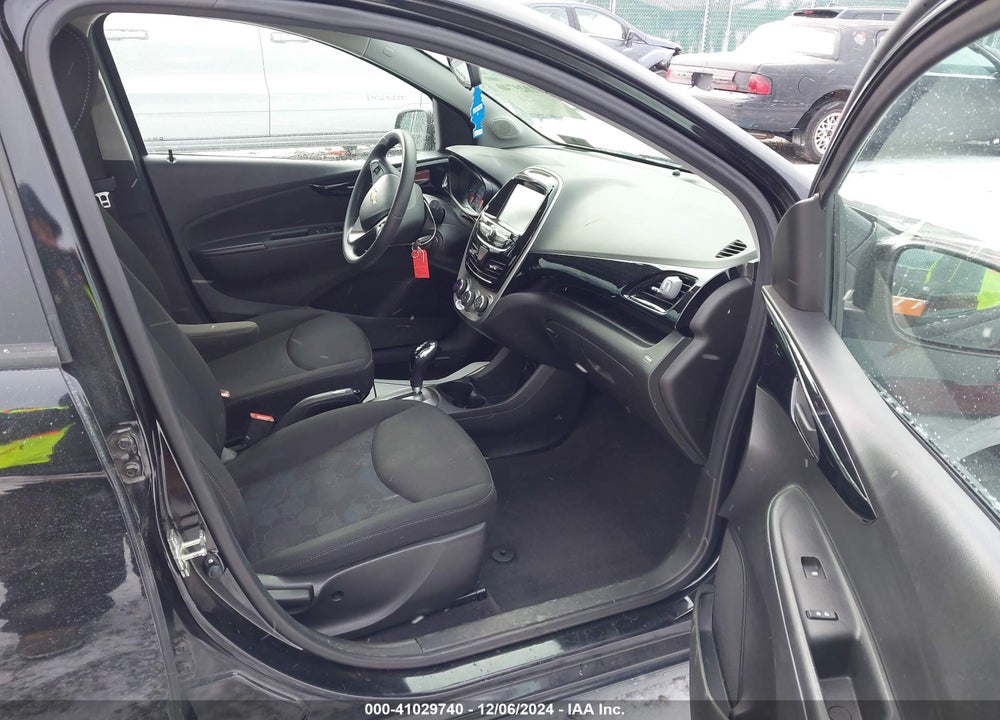 2017 CHEVROLET SPARK 1LT CVT VIN: KL8CD6SA7HC713331