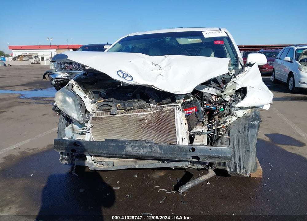 2011 TOYOTA SIENNA XLE LIMITED VIN: 5TDYK3DC7BS066208