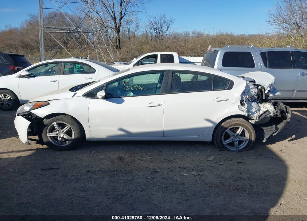 2016 KIA FORTE VIN: KNAFX4A62G5528178