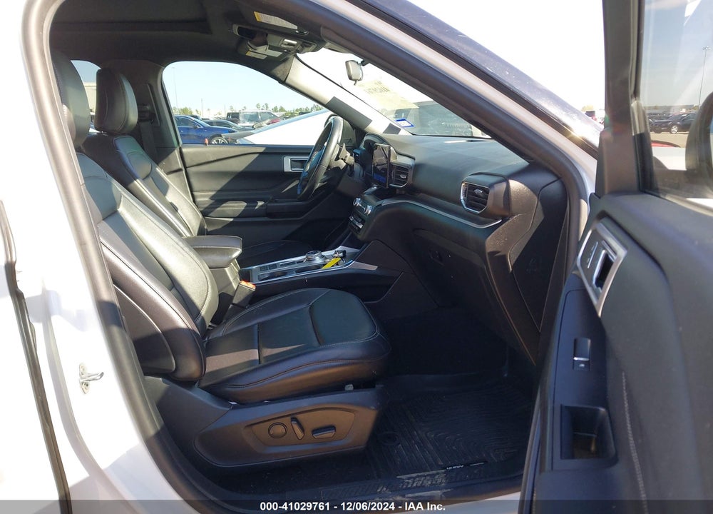 2020 FORD EXPLORER XLT VIN: 1FMSK7DH8LGB81979