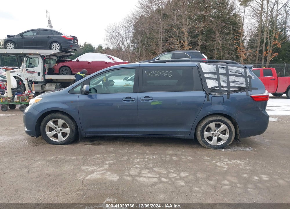 2015 TOYOTA SIENNA LE 8 PASSENGER VIN: 5TDKK3DC4FS654434
