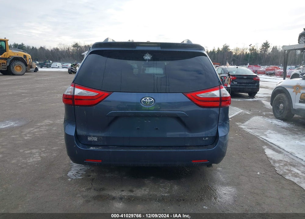 2015 TOYOTA SIENNA LE 8 PASSENGER VIN: 5TDKK3DC4FS654434