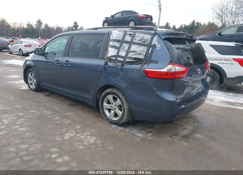 2015 TOYOTA SIENNA LE 8 PASSENGER VIN: 5TDKK3DC4FS654434