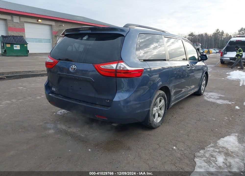 2015 TOYOTA SIENNA LE 8 PASSENGER VIN: 5TDKK3DC4FS654434