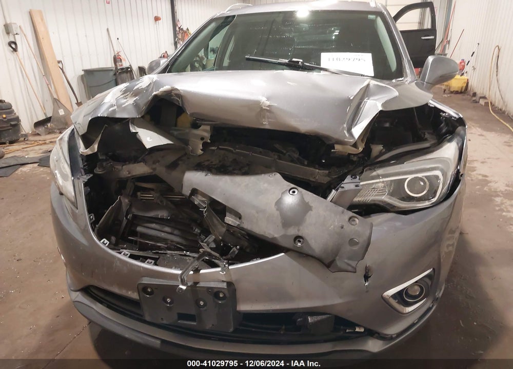 2019 BUICK ENVISION AWD ESSENCE VIN: LRBFX2SA0KD066243